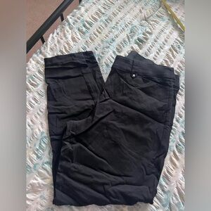 Maurices black ankle pants